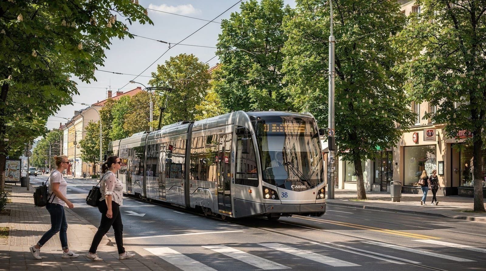 Getting around Vilnius — transport guide — How to get around Vilnius by bus, trolleybus, Bolt, taxi, bike and on foot. Real