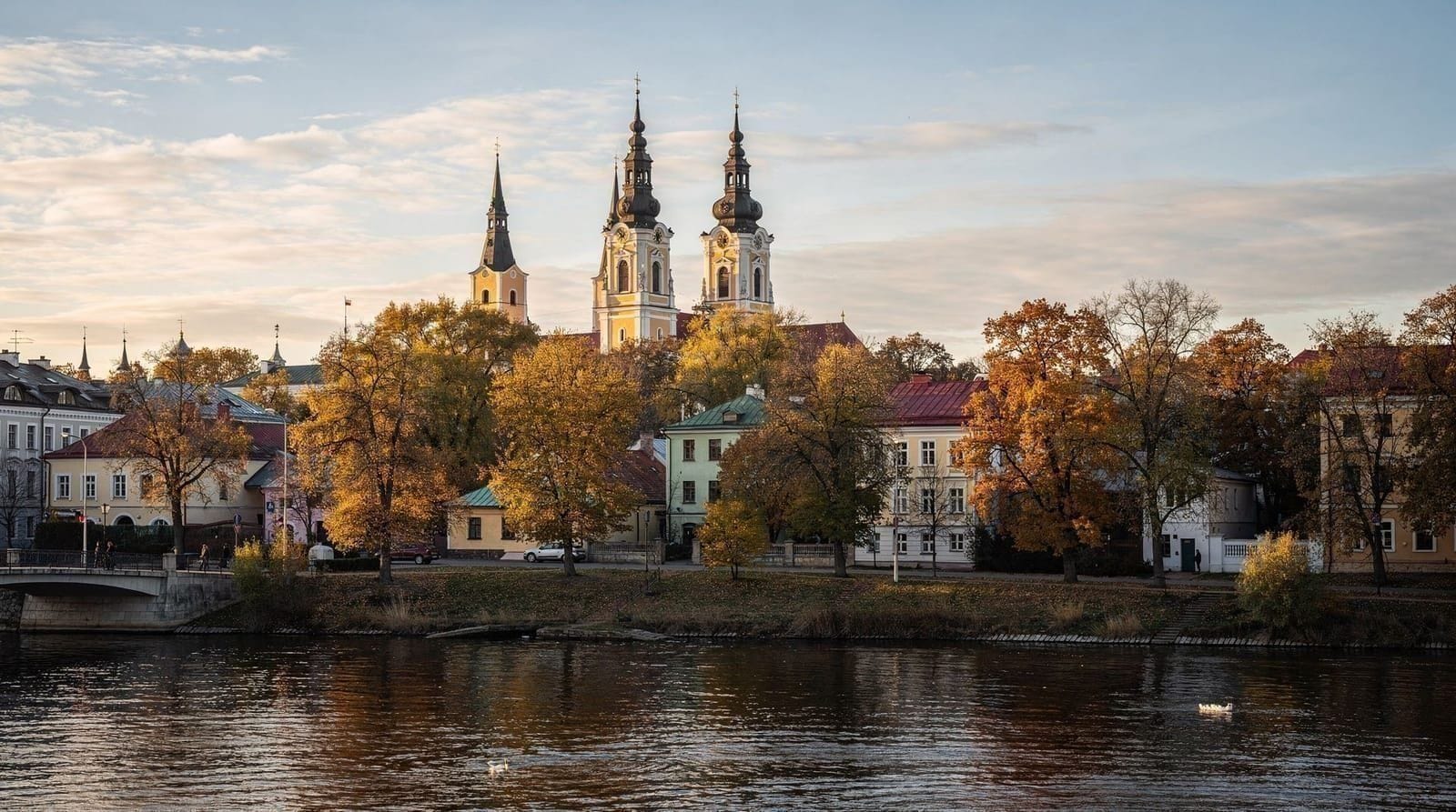 Baltic capitals week: Vilnius, Riga, and Tallinn in 7 days — 7 days — moderate — mid-range